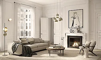 Elegantes Wohnzimmer mit Kamin, beiger Couch und modernen Lampen, warme Atmosphäre.