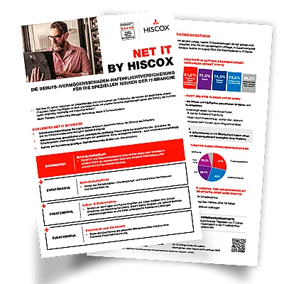 Zwei überlappende Seiten einer Hiscox-Broschüre mit dem Titel "NET IT BY HISCOX" und dem Untertitel "DIE BERUFS-VERMÖGENSSCHADEN-HAFTPFLICHTVERSICHERUNG FÜR DIE SPEZIELLEN RISIKEN DER IT-BRANCHE".