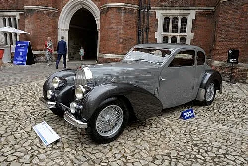Platz 5: Bugatti Typ 57SC Atalante